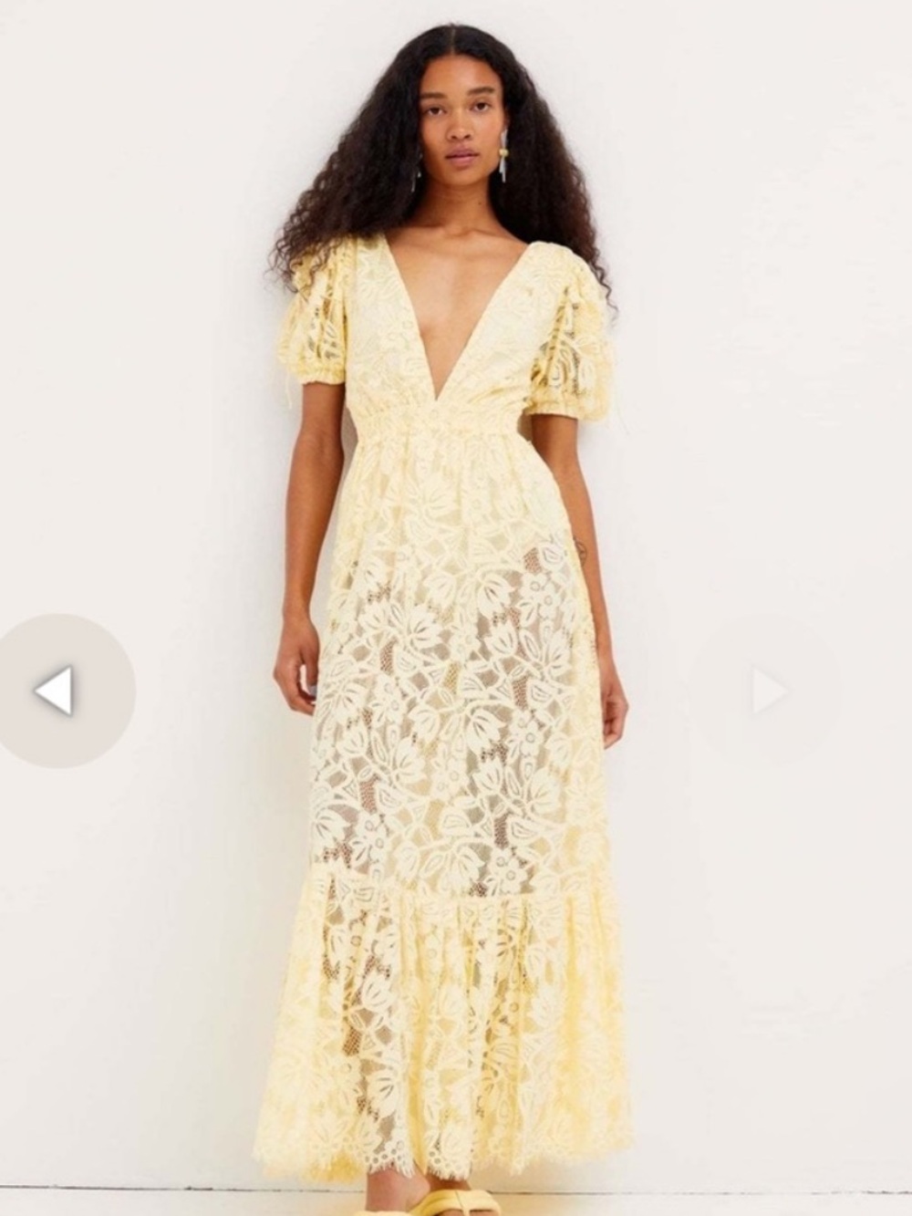 For love and lemons 🍋 bea midi Delicate Yellow Lace Maxi Dress with Deep V